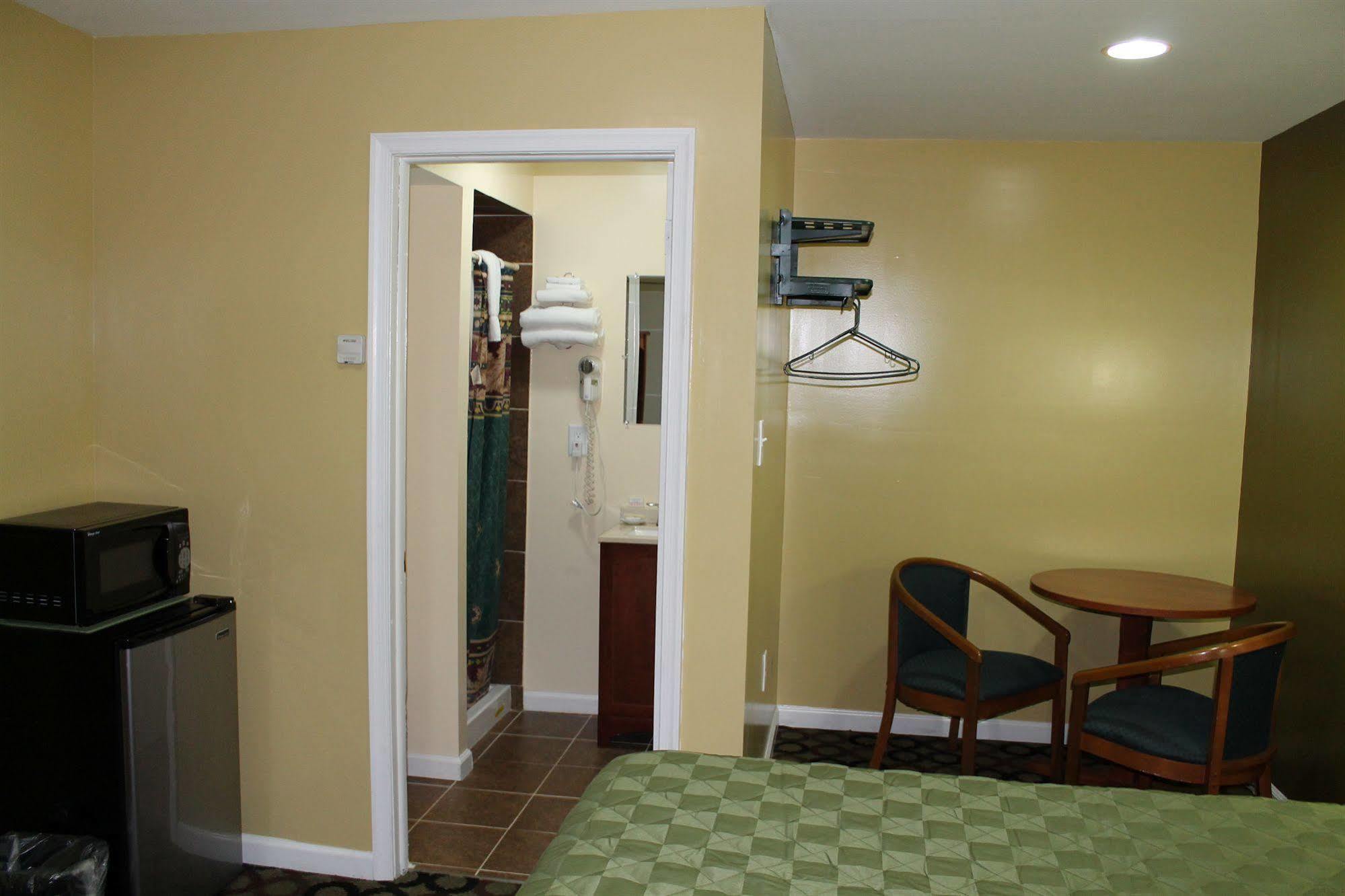 Motel Dunmore Inn 3*